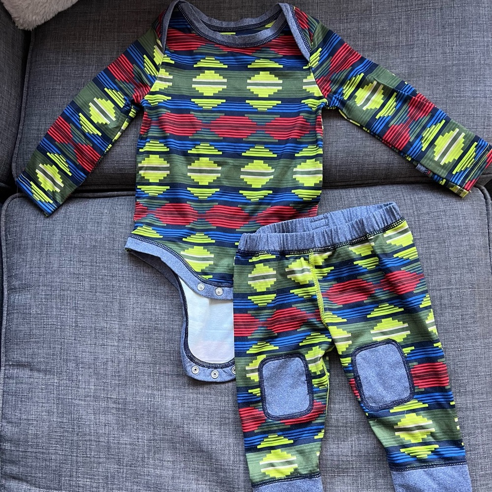 3-6 month Patagonia Baby/Infant Capilene